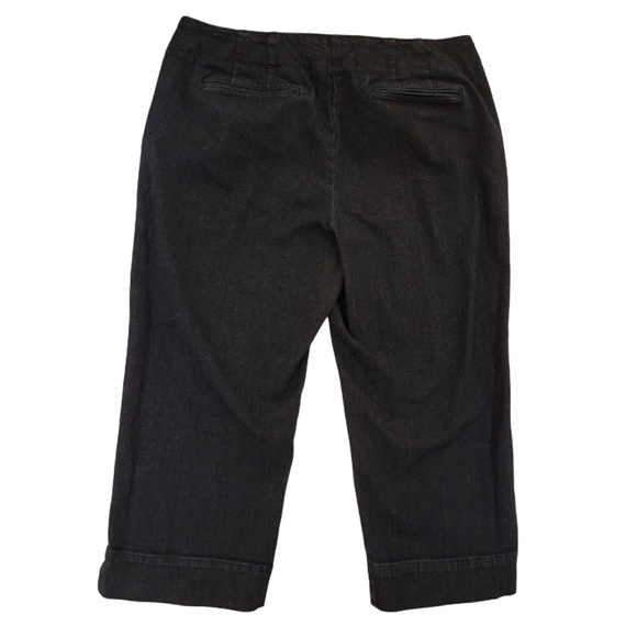 Talbots Capri Jeans Petite Size 8P Blue Denim Big Sailor Botton Pockets - Picture 2 of 8